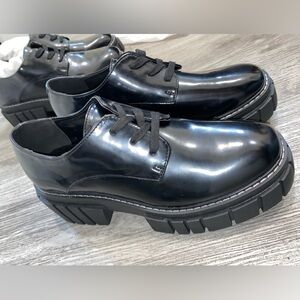 Steve Madden Oxford Platforms